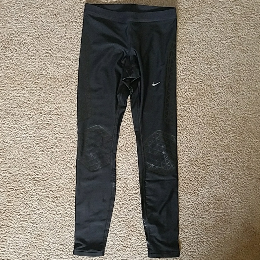 Nike Dri-Fit compression leggings